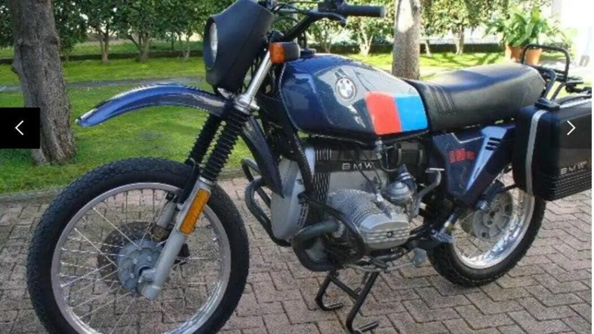 Bm   (2)
