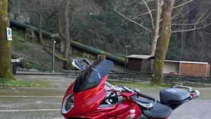 MV Agusta Turismo Veloce 800 R (2023 - 26)  (2)