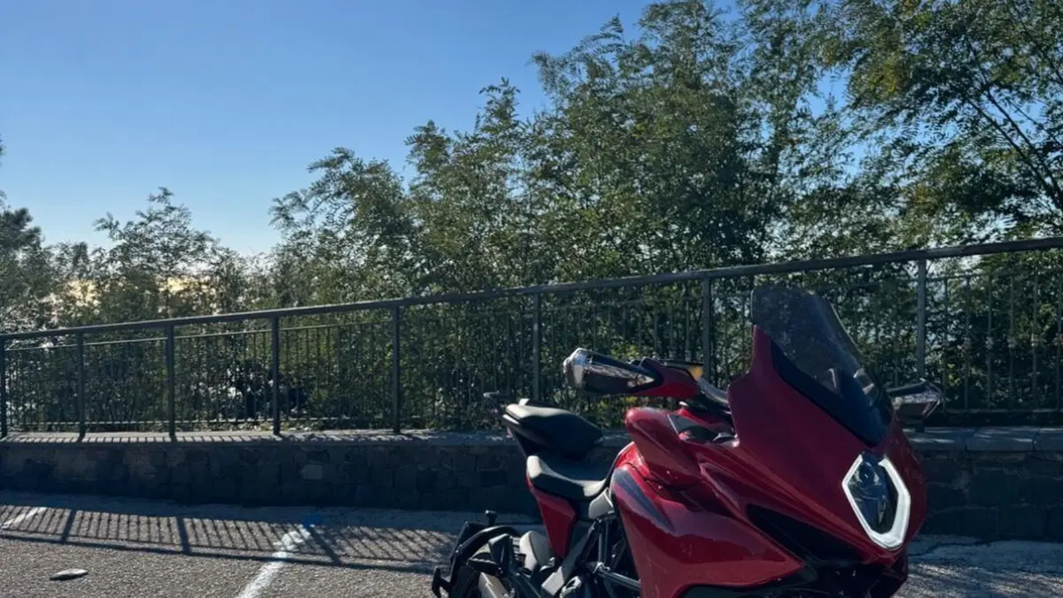MV Agusta Turismo Veloce 800 R (2023 - 26)  (4)