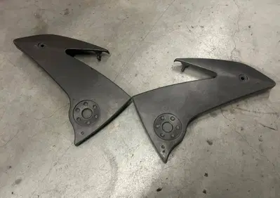 Coppia plastiche copri telaio DX/SX Kawasaki ER6N - Annuncio 10104469