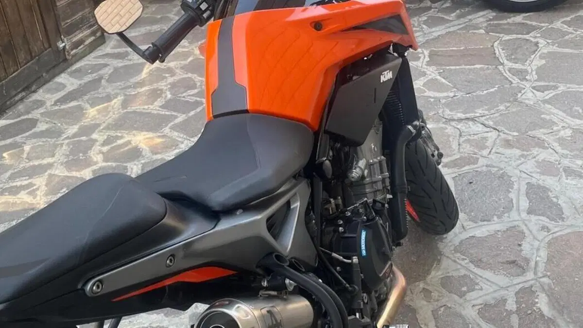 KTM 790 Duke L (2023 - 24)  (4)