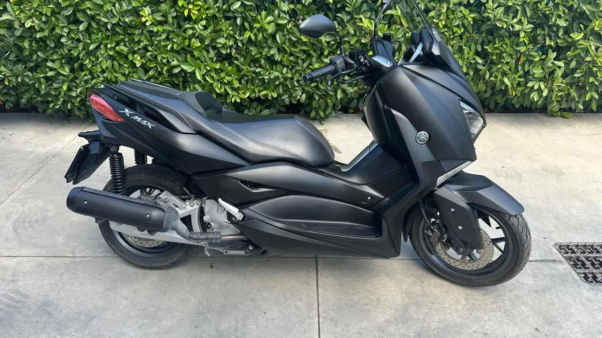 Yamaha X-Max 125 ABS (2018 - 20)  (3)
