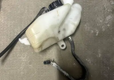 Vaschetta liquido radiatore Kawasaki ER6N 2006/200 - Annuncio 10104496