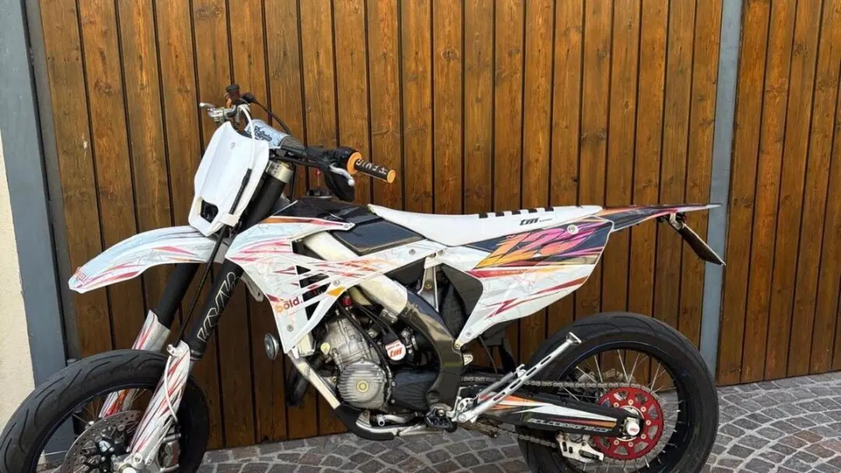 Tm Moto SMR 125 Fi 2T (2024)  (5)
