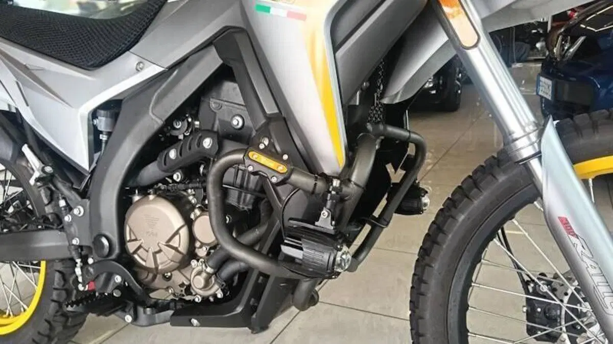 Voge Valico 300 Rally (2022 - 26)  (4)