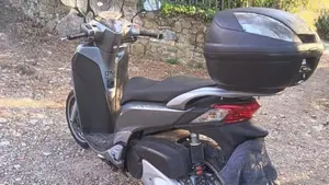 Honda SH 300 i ABS (2011 - 13)  (4)
