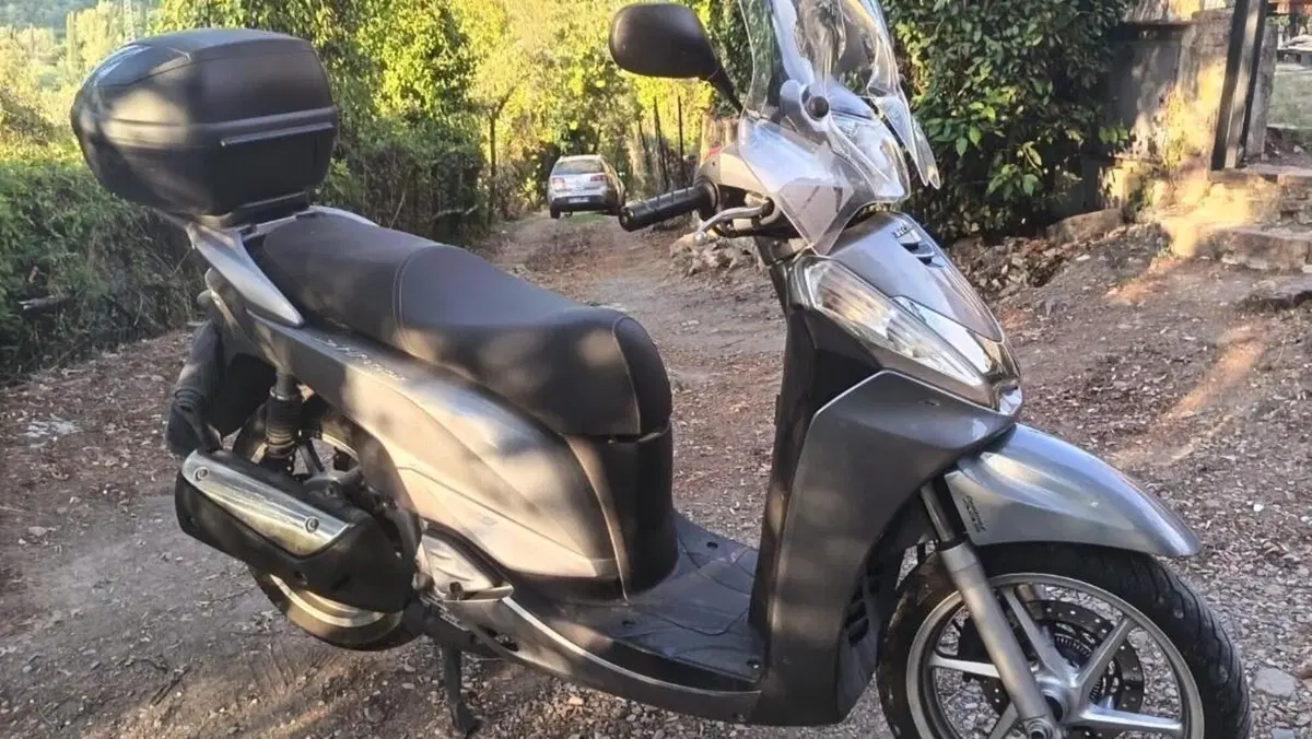 Honda SH 300 i ABS (2011 - 13)  (5)