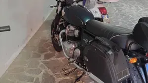 Royal Enfield Interceptor 650 (2021 - 26)  (3)