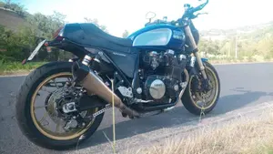 Yamaha XJR 1200 
