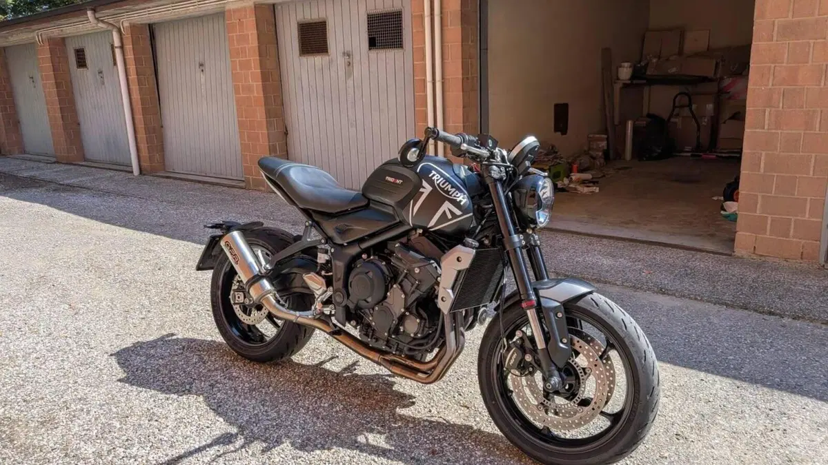 Triumph Trident 660 (2021 - 24)  (2)