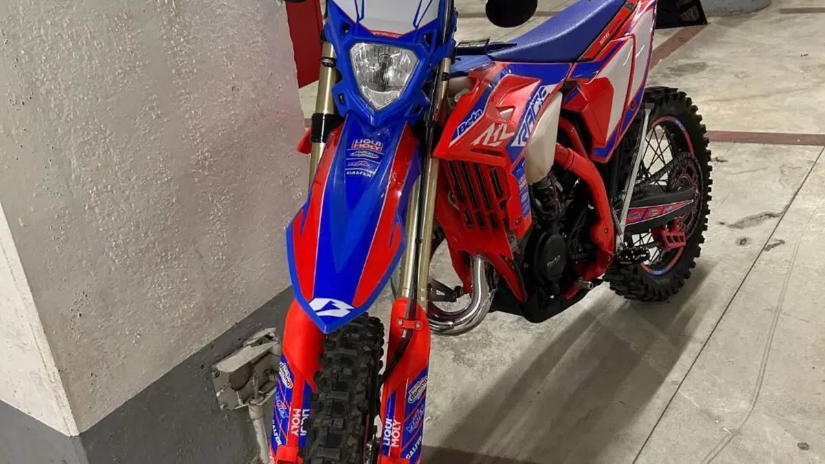 Betamotor RR 125 2T Enduro Race (2025)  (6)