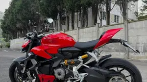 Ducati Streetfighter V2 (2022 - 24)  (2)