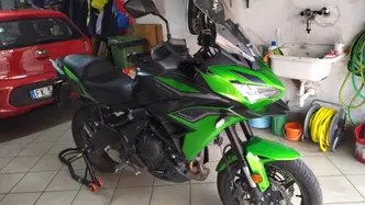 Kawasaki Versys 650 Tourer (2022 - 24) usata