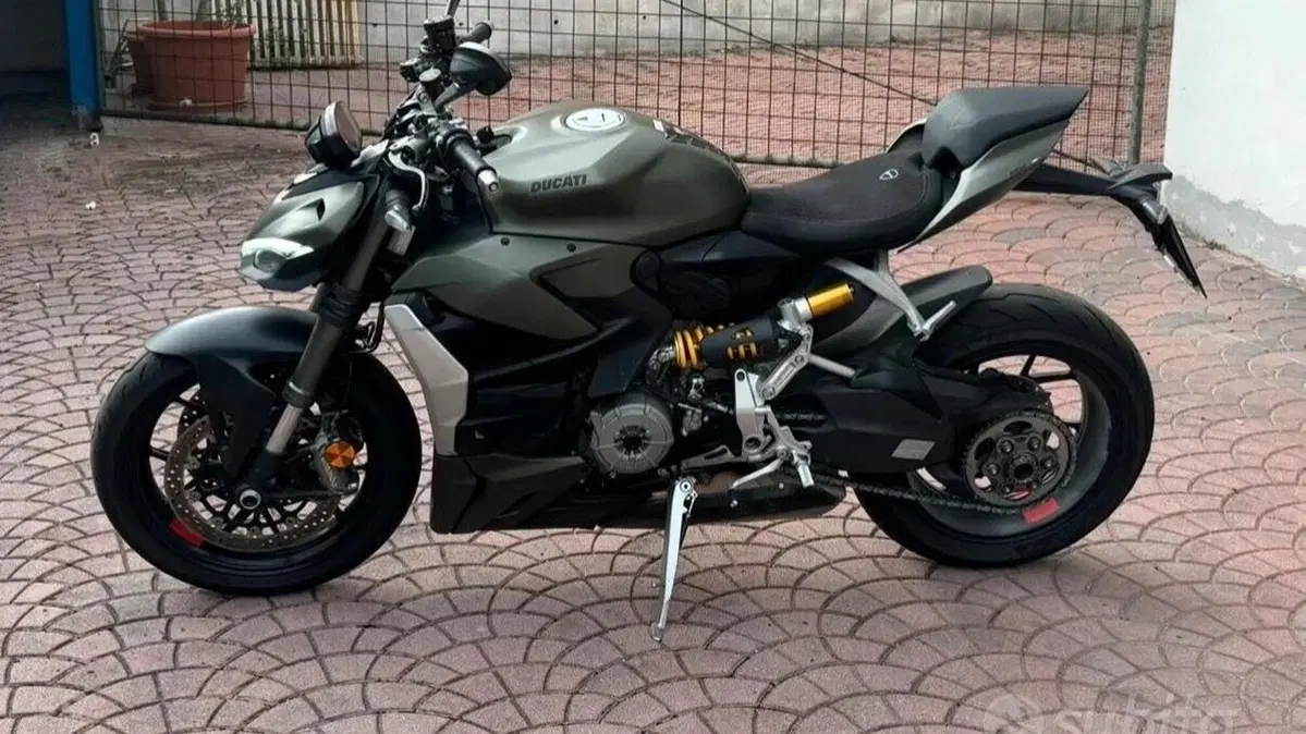 Ducati Streetfighter V2 955 Green (2022 - 23)  (3)