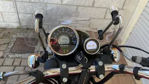 Royal Enfield Meteor 350 Aurora (2024 - 26)  (8)