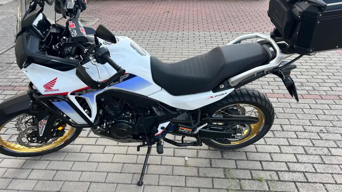 Honda Transalp XL750 (2025) 
