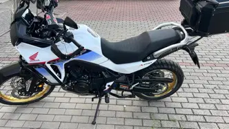 Honda Transalp XL750 (2025)