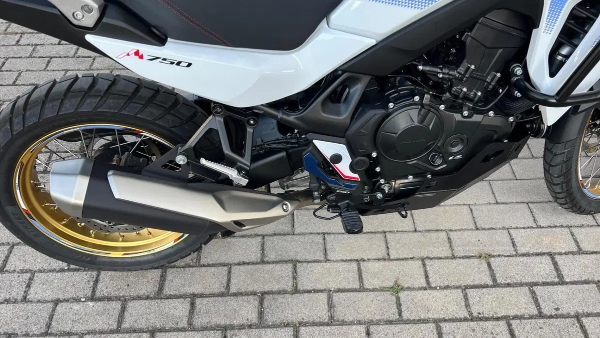 Honda Transalp XL750 (2025)  (3)