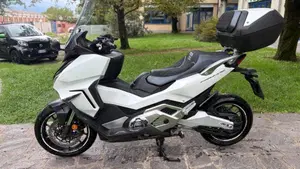 Honda Forza 750 DCT Urban (2021 - 24) 
