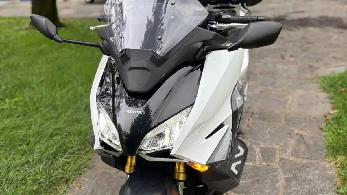 Honda Forza 750 DCT Urban (2021 - 24)  (3)