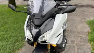 Honda Forza 750 DCT Urban (2021 - 24)  (3)