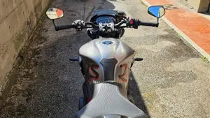 Triumph Street Triple RS (2020 - 22)  (5)