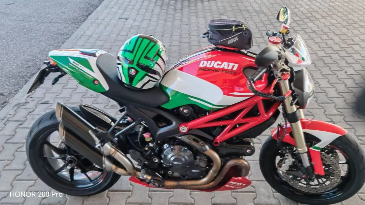 Ducati Monster 1100 Evo ABS (2011 - 13)  (4)