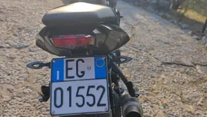 Triumph Street Triple R ABS (2013 - 17)  (5)