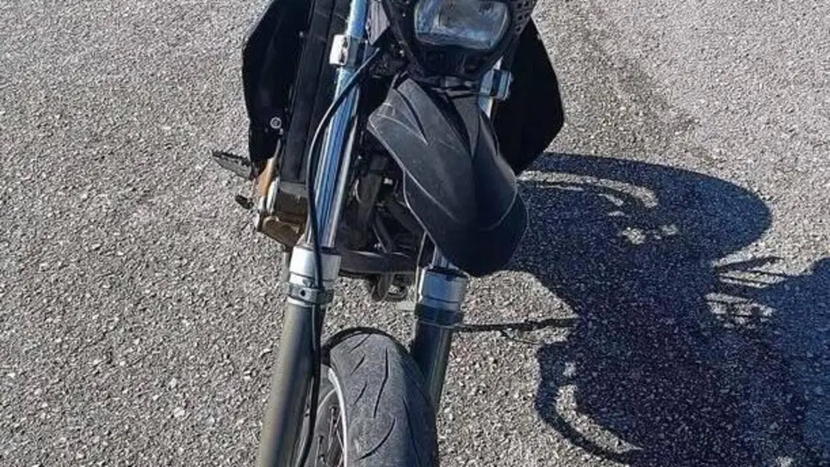 Husqvarna SM 610  (3)