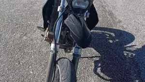 Husqvarna SM 610  (3)