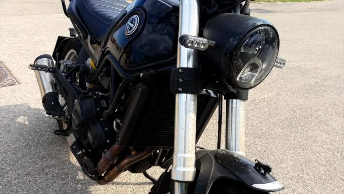 Benelli Leoncino 500 Trail (2021 - 26) 