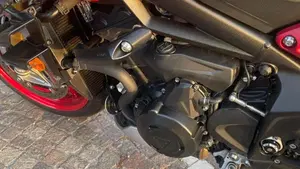 Triumph Street Triple 765 RX (2026)  (3)