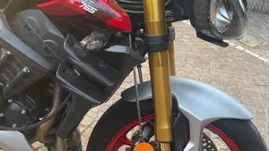 Triumph Street Triple 765 RX (2026)  (10)