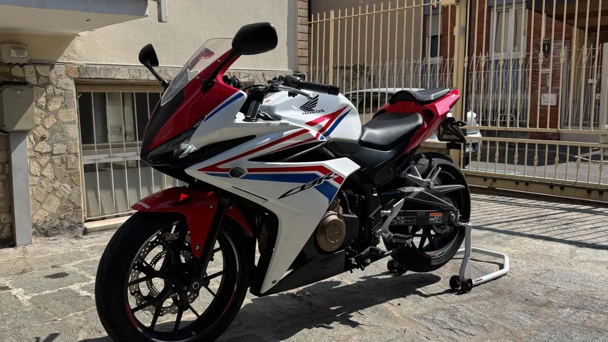 Honda CBR 500 R ABS (2017 - 18)  (2)