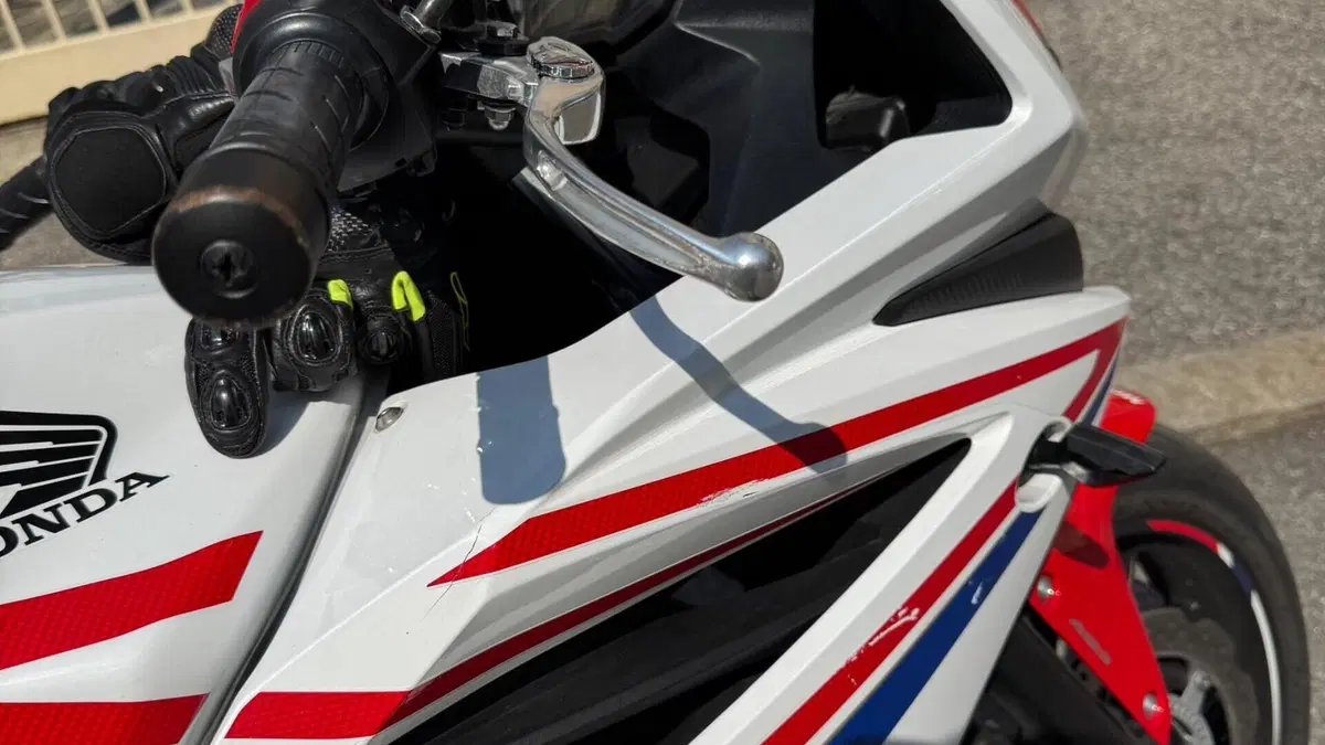 Honda CBR 500 R ABS (2017 - 18)  (6)