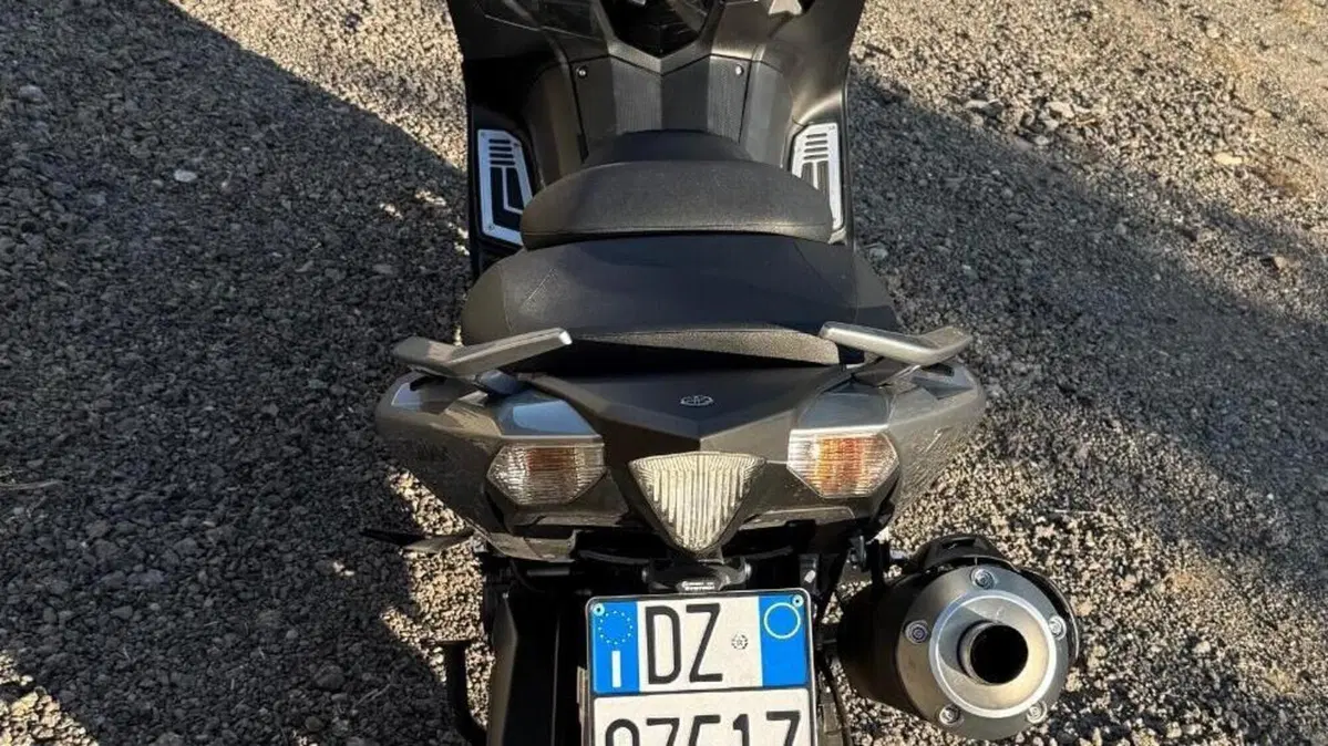 Yamaha T-Max 530 ABS (2012 - 14)  (3)