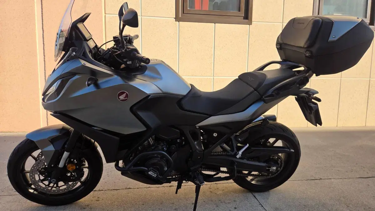 Honda NT 1100 Travel DCT (2022 - 24)  (2)
