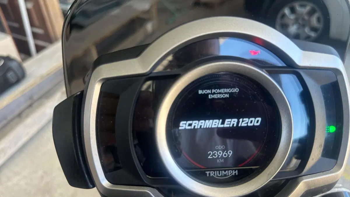 Triumph Scrambler 1200 XE (2021 - 23)  (3)