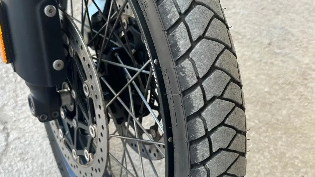 Triumph Scrambler 1200 XE (2021 - 23)  (7)