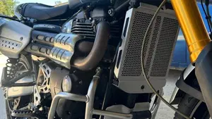 Triumph Scrambler 1200 XE (2021 - 23)  (8)