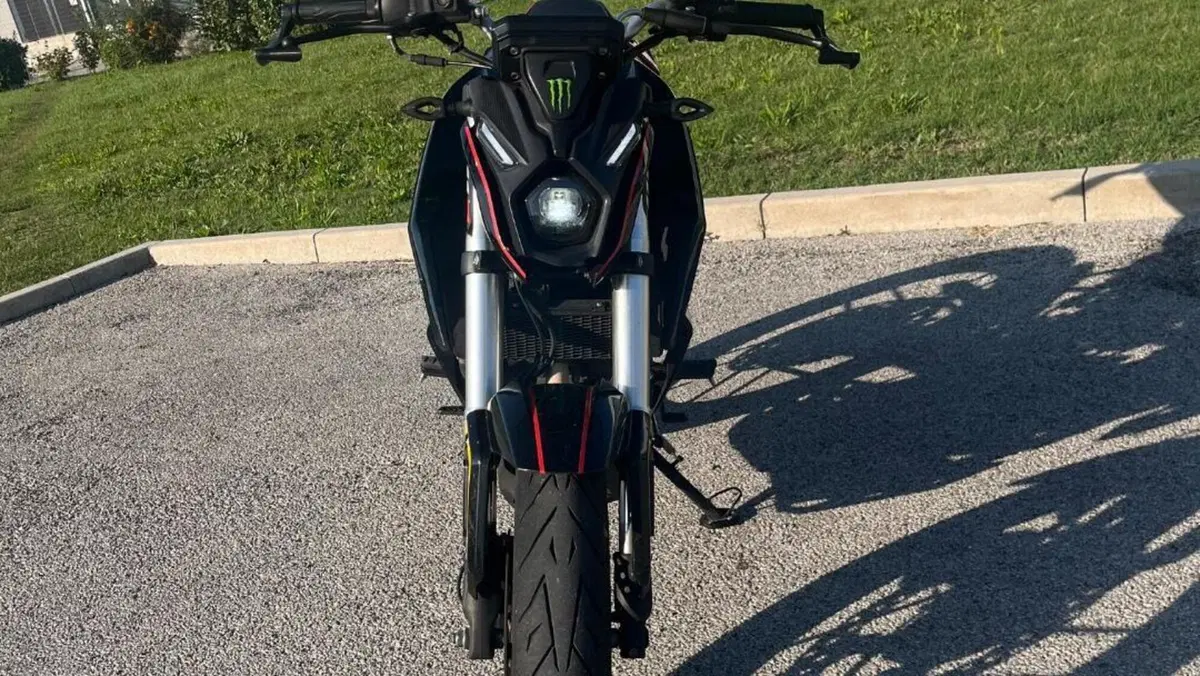 Voge Brivido 125R (2023 - 26)  (3)