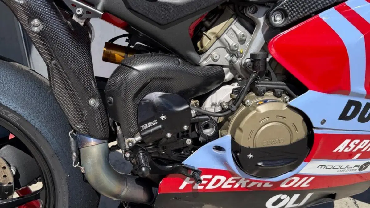 Ducati Panigale V4 (2022 - 24)  (3)
