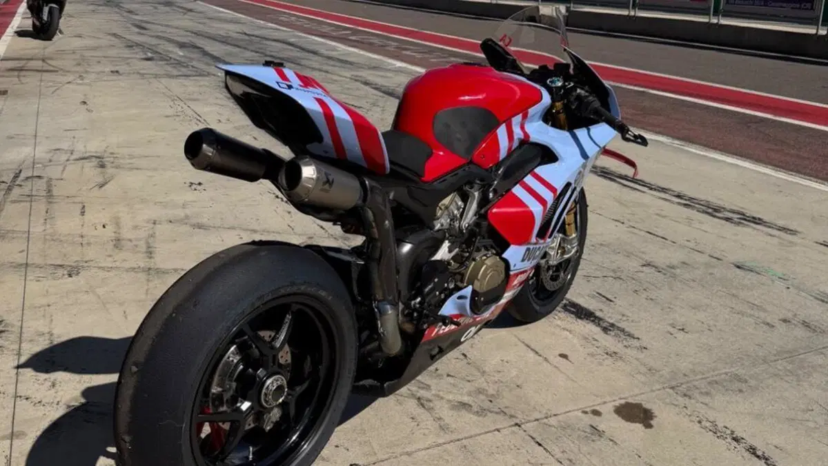 Ducati Panigale V4 (2022 - 24)  (5)