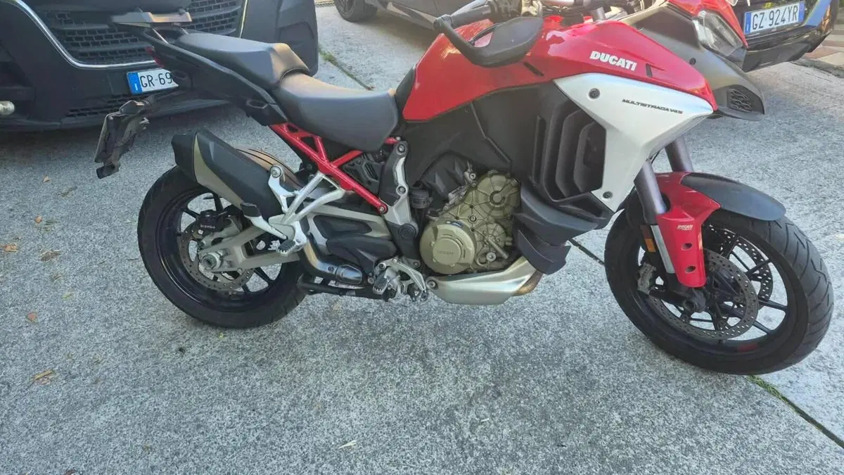 Ducati Multistrada V4 S (2021 - 24)  (2)