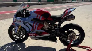 Ducati Panigale V4 (2022 - 24)  (11)