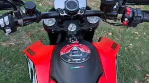 Ducati Hypermotard 950 RVE (2022 - 25)  (5)