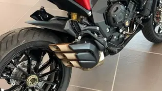MV Agusta Turismo Veloce 800 R (2023 - 26) usata