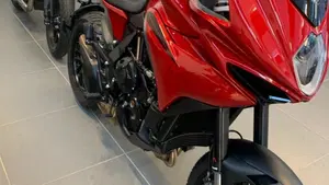MV Agusta Turismo Veloce 800 R (2023 - 26)  (2)