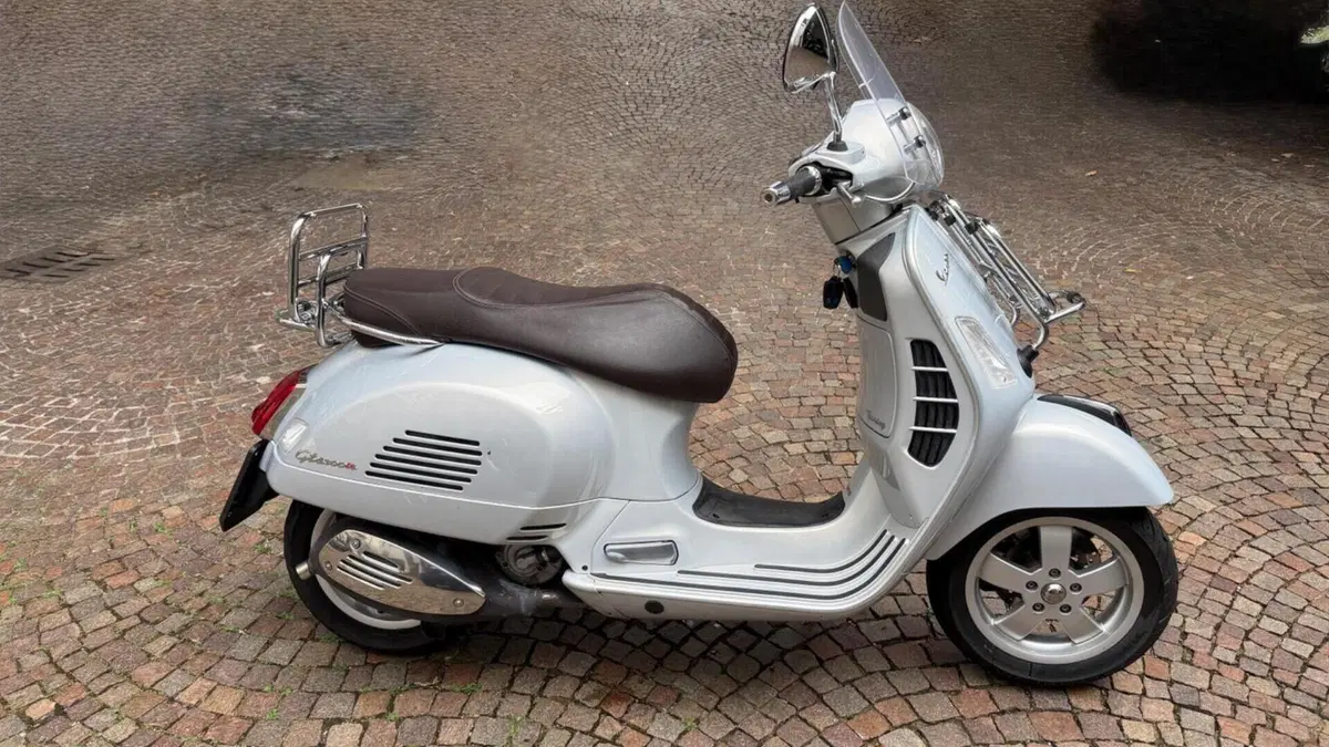 Vespa GTS 300 Touring ABS (2014 - 16) 