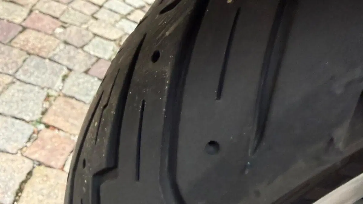 Vespa GTS 300 Touring ABS (2014 - 16)  (6)
